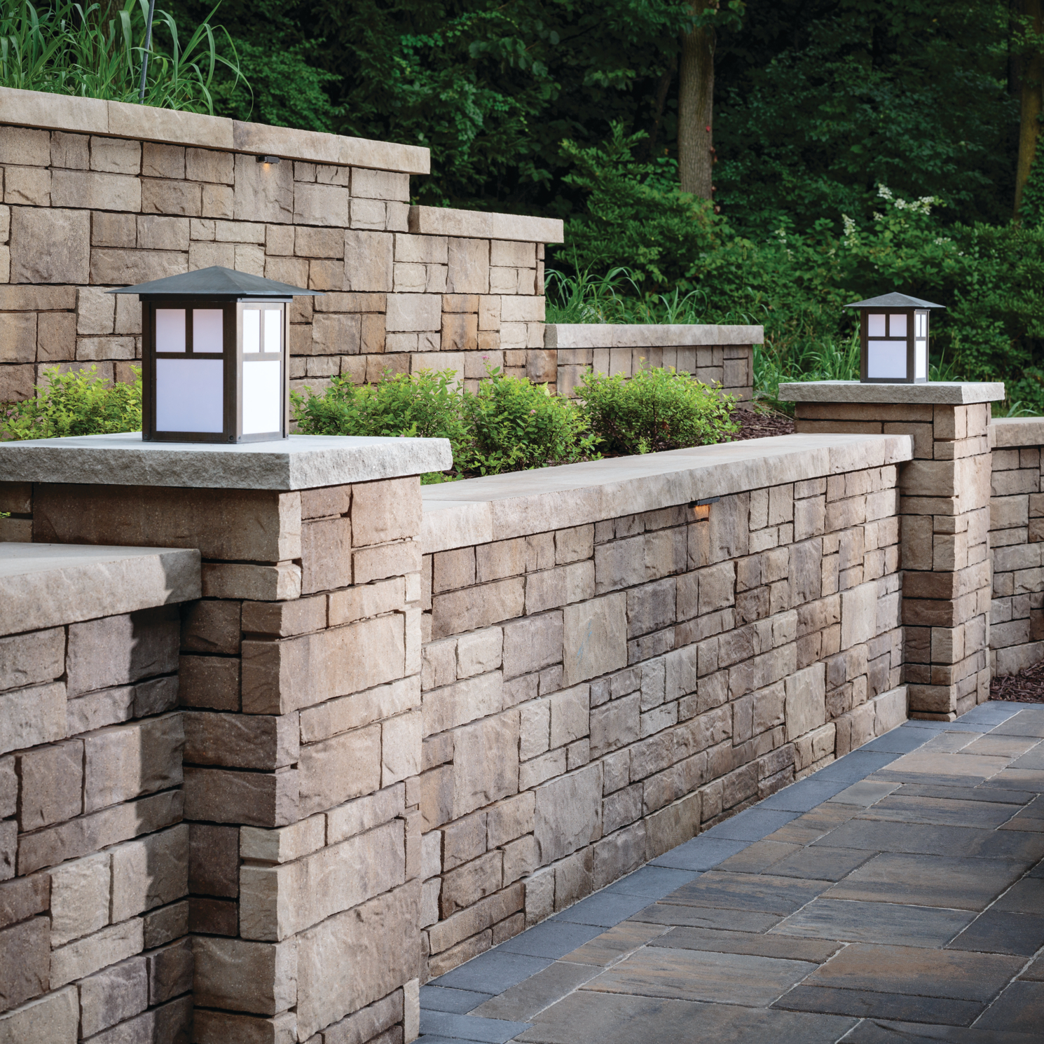 Ashlar Tandem Wall