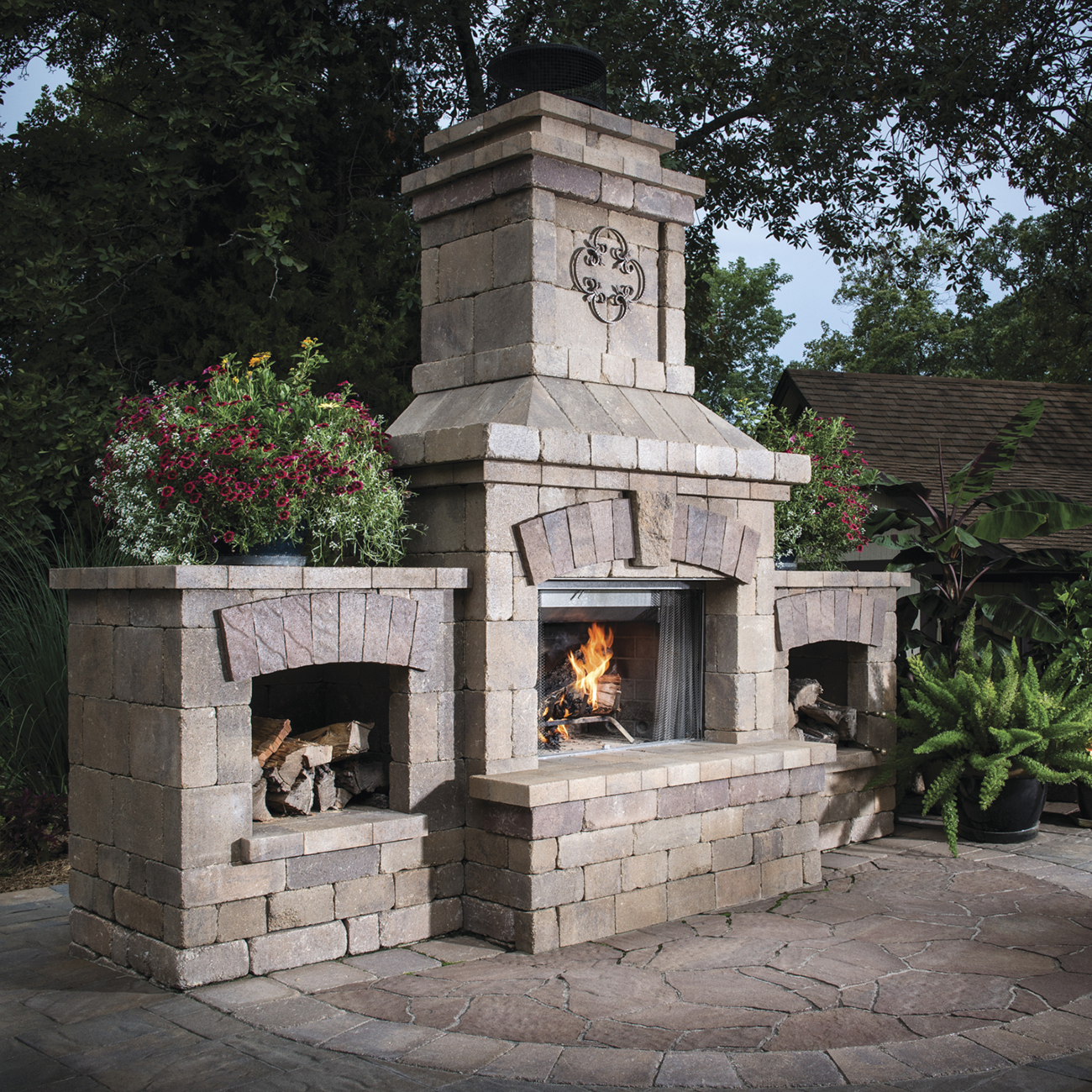 Brighton outdoor fireplace