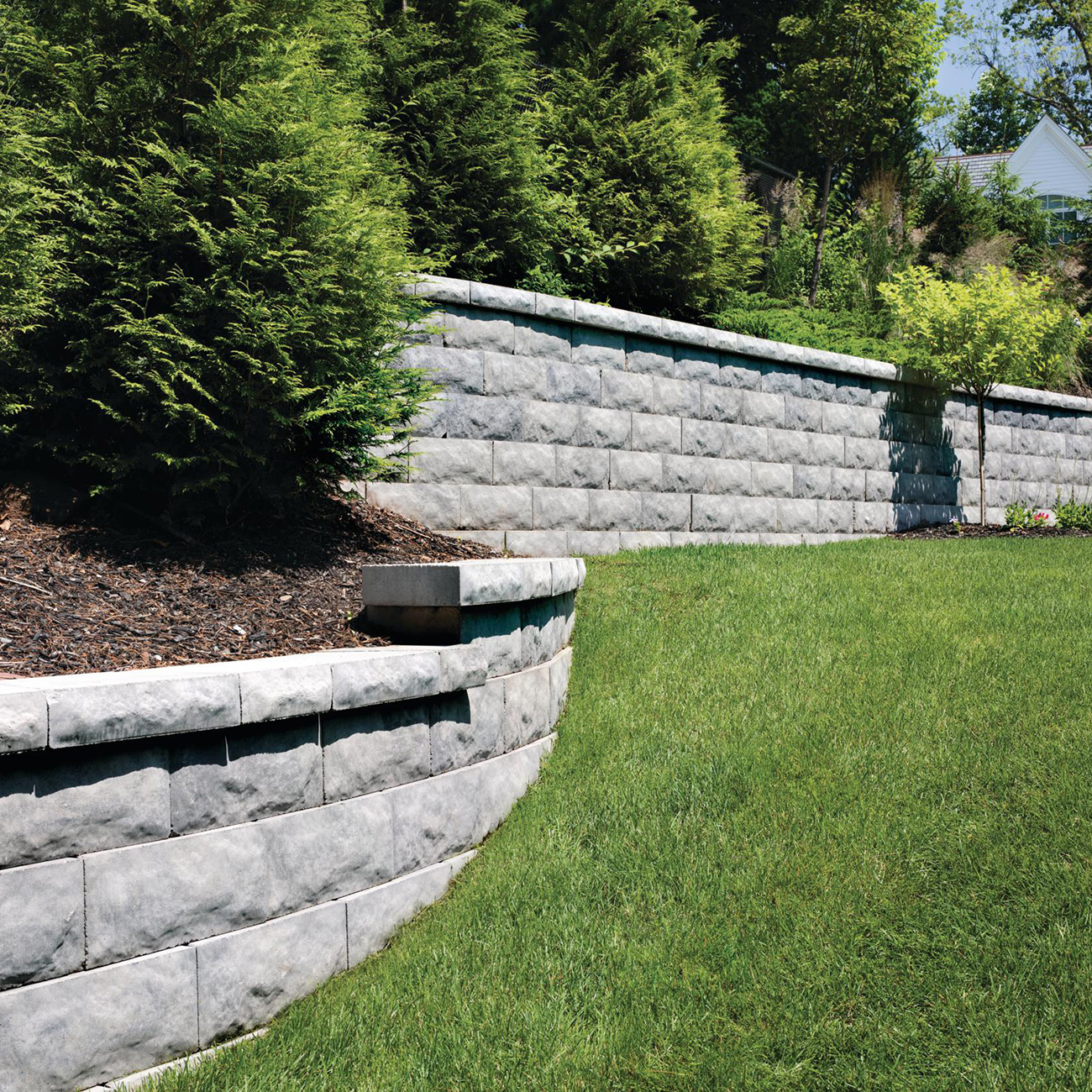 diamond pro retaining wall