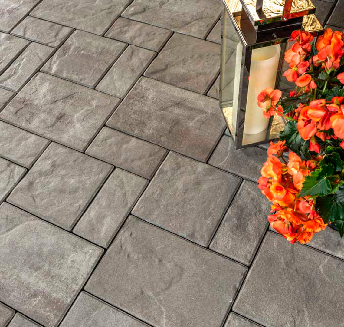 BEACON HILL™ FLAGSTONE Pavers